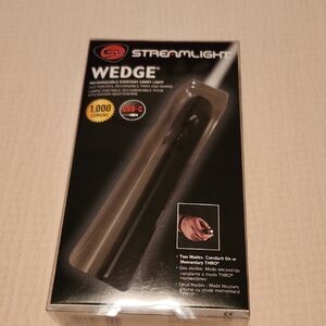 Wedge USB-C Rechargeable Flashlight - Black